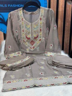 IMG-20250118-WA0055 ইন্ডিয়ান চিনন জরজেট থ্রী-পিস