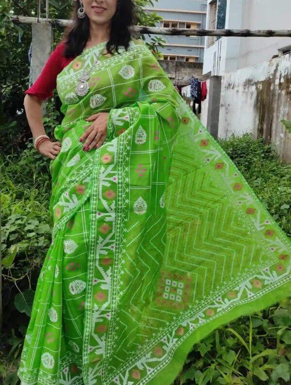 হাফ সিল্ক শাড়ি