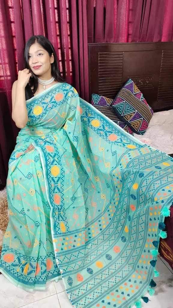 হাফ সিল্ক শাড়ি