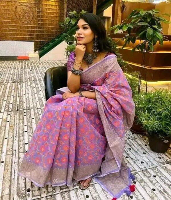 হাফ সিল্ক শাড়ি