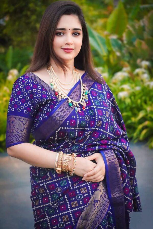 প্রিমিয়াম সিল্ক শাড়ি