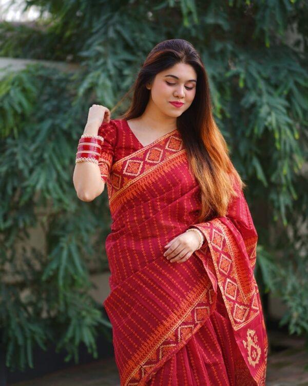 প্রিমিয়াম সেমি মসলিন শাড়ি