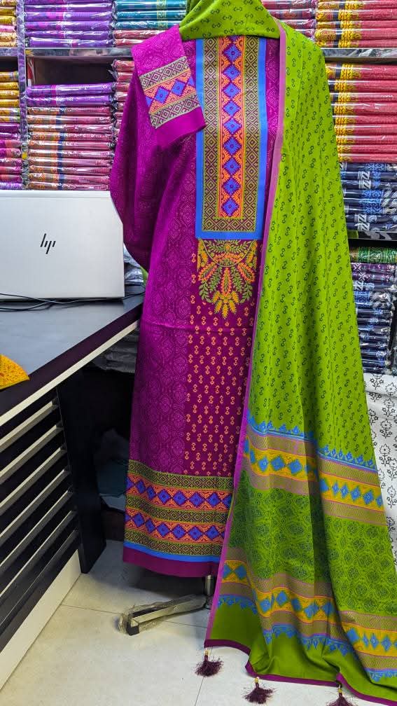 ভিআইপি ব্লক প্রিন্ট থ্রি পিস