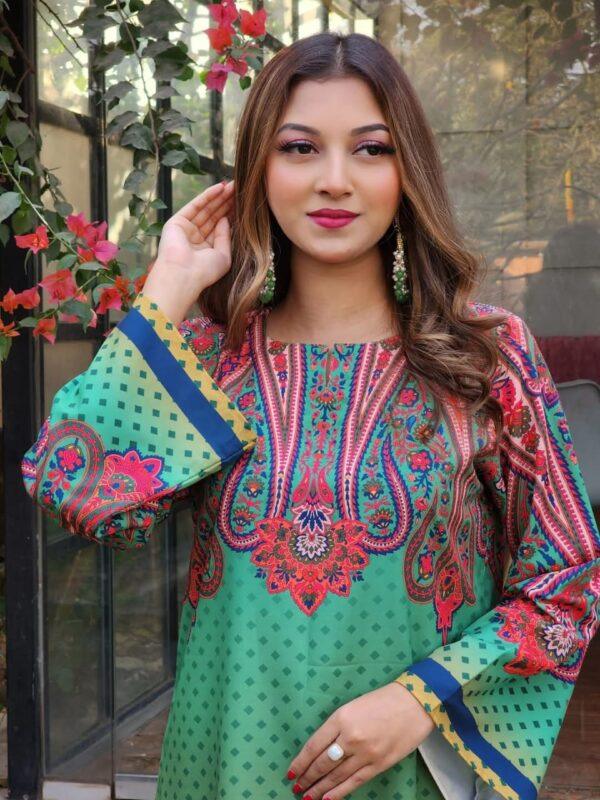 Check and sleek majolica print co ord set